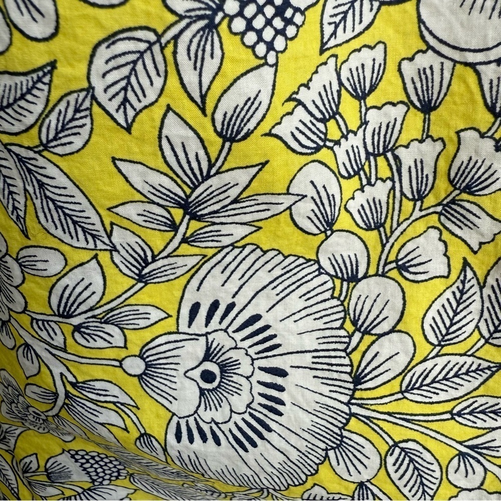 Talbots Gray and Yellow Buttoned Cuffed Sleeve Top - Picture 6 of 9